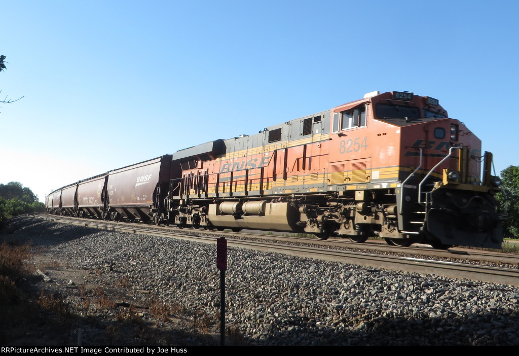 BNSF 8254 DPU